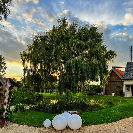 B&B Leonie Alveringem Exterior photo