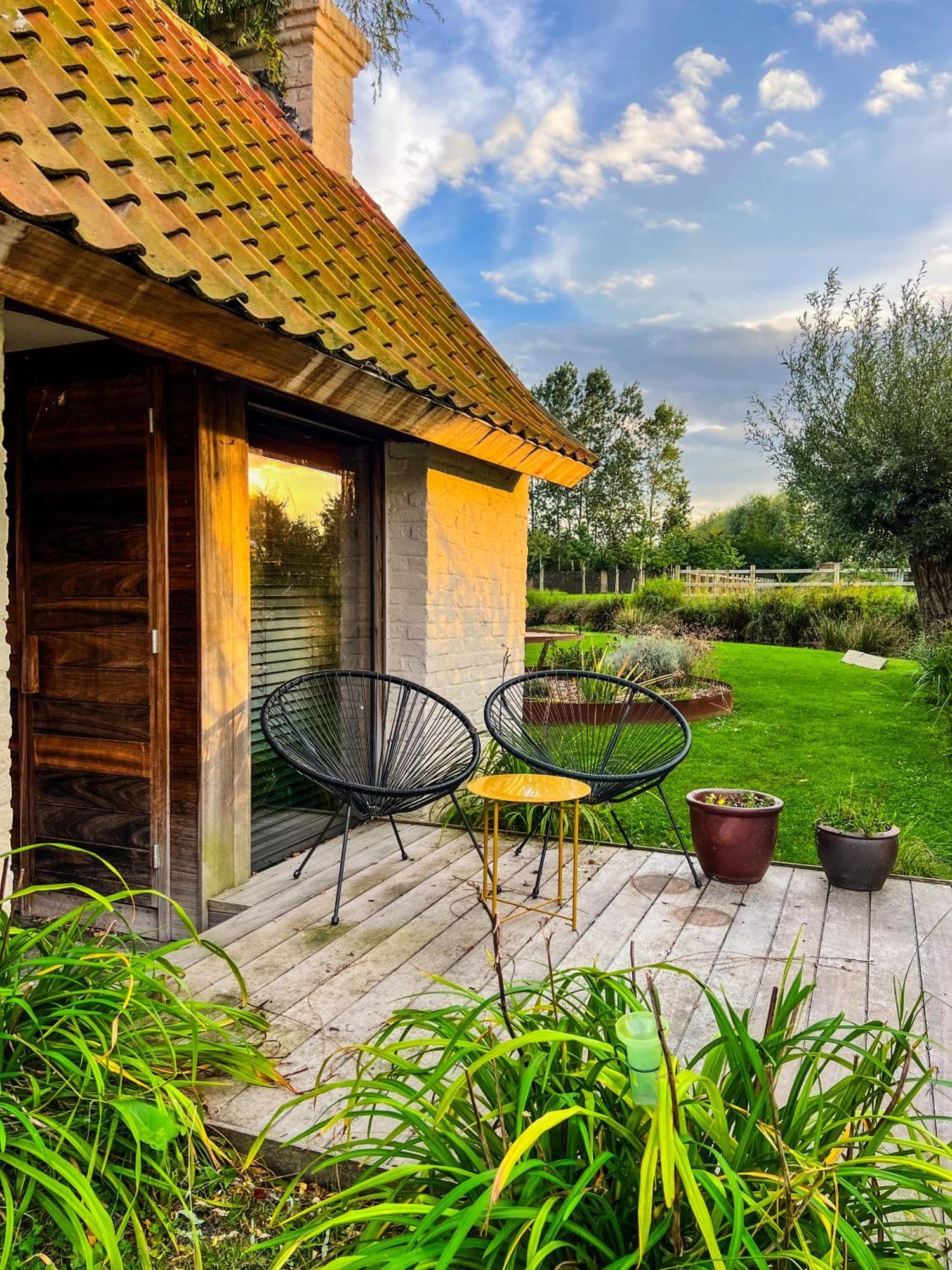 B&B Leonie Alveringem Exterior photo